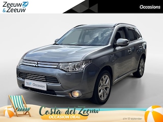 Mitsubishi Outlander 2.0 PHEV Instyle+ | Stoelverwarming voor | Leder interieur | Achteruitrijcamera | Climate control | Cruise Control