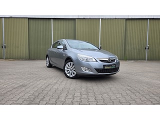 Opel Astra 1.4 Turbo Cosmo