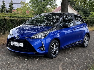 Toyota Yaris 1.5 Hyb. Bi-Tone