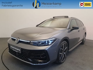 Volkswagen Passat Variant 1.5 eHybrid 272pk DSG/AUT R-Line Edition Panoramadak, Wegklapbare trekhaak, 360 Camera