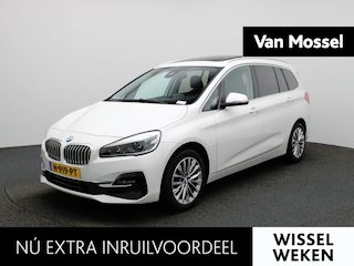BMW 2-serie Tourer 218i 7p. High Executive Edition | WORDT VERWACHT | PANORAMADAK | STOELVERWARMING | PARKEERSENSOREN | ACHTERUITRIJCAMERA | NAVIGATIE | ELEKTRISCHE ACHTERKLEP | LED VERLICHTING | LICHTMETALEN VELGEN | CLIMATE CONTROL |