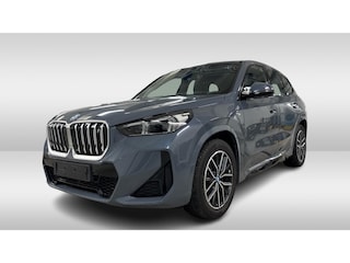 BMW iX1 XDRIVE30 M-SPORT 306PK PREMIUM PACK 67 KWH | Comfort Acces | Adaptieve koplampen