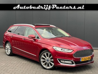 Ford Mondeo Wagon 2.0i Vignale Pano Leder Massage Camera LED Trekhaak