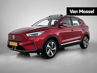 MG ZS EV Long Range Luxury 70 kWh | WORDT VERWACHT | PANORAMADAK | LEDER | APPLE CARPLAY | ACHTERUITRIJCAMERA | TREKHAAK | VIRTUAL COCKPIT | LED VERLICHTING | STOELVERWARMING |
