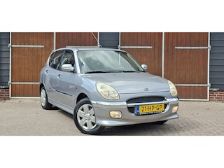 Daihatsu Sirion 1.3-16V VTi | APK tot 29-8-2027 | 5 deurs | Trekhaak |