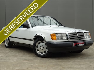 Mercedes-Benz 200-serie 200-280 (W124) 230 E *Mercedes-Benz 200-280 (W124) 230 E !!
