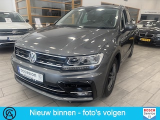 Volkswagen Tiguan 1.5 TSI ACT R-Line / NAVI / VIRTUAL / ADAPTIVE CC