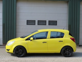Opel Corsa 1.2-16V ESSENTIA