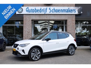 Seat Arona 1.0 TSI Xperience CAMERA DAB LEER/ALCANTARA CARPLAY SFEERVERLICHTING CRUISE 18"LMV PARK-ASSIST STUURFLIPPERS DUO-TONE