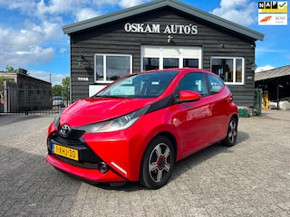 Toyota Aygo 1.0 VVT-i x-play Airco 5-drs Cruise control