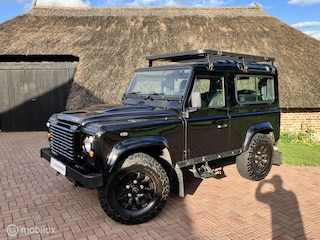 Land Rover Defender 2.4 TD 90 SW S