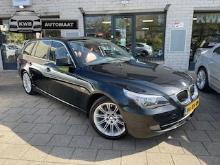 BMW 5-serie Touring 523i Executive LCI Xenon Bruin leer Beurt