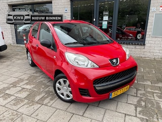Peugeot 107 1.0-12V 5Drs Nieuwe apk Beurt