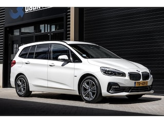 BMW 2-serie Tourer 218i High Executive | LEDER | LED | CRUISE | SPORT LINE |