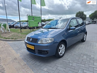 Fiat Punto 1.2 Dynamic Dualogic / AUTOMAAT / APK juli 2027