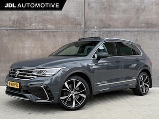 Volkswagen Tiguan 2.0 TSI 4Motion DSG R-line | Trekhaak | HUD | Panoramadak | HUD | Leder | Adaptieve Cruise | 360' Camera |