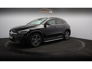 Mercedes-Benz GLA 250 e Business Solution AMG Limited Pano / Burmester / Sfeer verlichting / Elek stoel verst. / Carbon / Side steps / Leder / Memory / All season