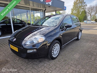 Fiat Punto 1.3 JTD Dynamic 5Drs Airc- Cruise-PDC-KM NAP!