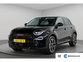 Fiat 600 1.2 Hybrid 145PK La Prima | Tot 8 Jaar Garantie | Camera | El. Achterklep | Navigatie | Stoelverwarming | Voorruit verwarming |