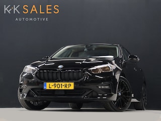 BMW 218i Business Edition [APPLE CARPLAY, ANDROID, ADAPTIVE LED, DRIVING ASSISTANT, HIFI, CRUISE CONTROL, CLIMATE CONTROL, DIGITAL DASH, KEYLESS START, RIJSTROOKASSISTENT, VERKEERSBORDHERKENNING, PDC V+A, DAB, BLUETOO