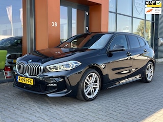 BMW 118i AUT. M-pakket|leer|LED|Carplay|Virtual dash