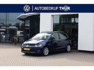 Volkswagen Golf Sportsvan 1.4 TSI Highline 110KW/150PK DSG, 1e eigenaar Dealeronderhouden afneembare Trekhaak, navigatie, DAB, Parkeersensoren voor en achter, Spiegelpakket, 17 inch wielen, cruise control, Bluetooth, automatische airco