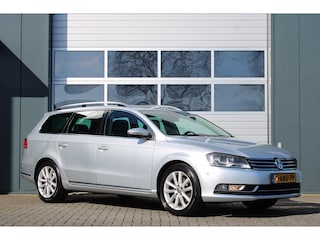 Volkswagen Passat Variant 1.4 TSI Highline BlueMotion DSG Clima/Cruise/Stoelverwarming/PDCv+a/Navi/Bluetooth/RadioCD/17LM/Trekhaak