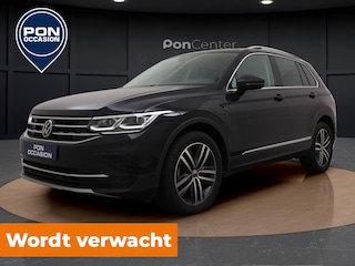 Volkswagen Tiguan 1.4 TSI eHybrid Elegance | Trekhaak | Camera | ACC | Elek. Achterklep | Stuur-/Stoelverwarming | Matrix LED | Spiegelpakket | 19'' |