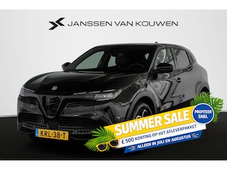 Alfa Romeo Junior 1.2 Turbo Hybrid Ibrida Speciale Stoelverwarming Massage Keyless Achteruitrijcamera