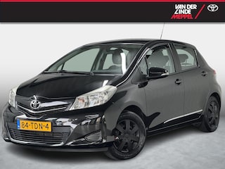 Toyota Yaris 1.0 VVT-i Aspiration 1ste eig NL Trekhaak All seas
