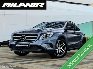 Mercedes-Benz GLA 200 |Pano |Harman & kardon |Blind spot