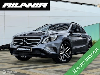 Mercedes-Benz GLA 200 |Pano |Harman & kardon |Blind spot