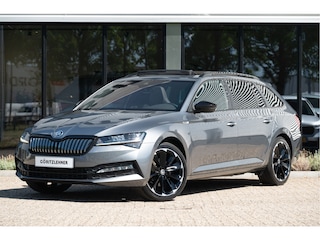 Skoda Superb Combi 1.4 TSI iV Sportline Business | Pano | Trekhaak | ACC | 19" | Elek. stoelen | Standkachel