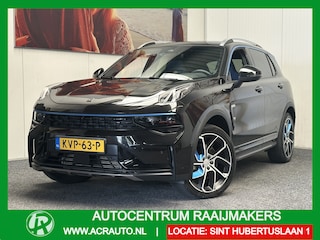 Lynk & Co 01 1.5 MY 2023 ZWARTE HEMEL 360 CAMERA ADAPTIVE CRUISE CONTROL PANORAMA SCHUIF/KANTELDAK APPLE CARPLAY/ANDROID RIJSTROOKSENSOREN ZEER MOOI !!
