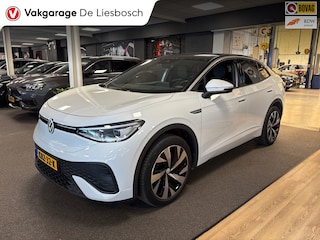 Volkswagen ID.5 Pro 77 kWh/Soh 95,2/warmtepomp/trekhaak/head up/memory/carplay