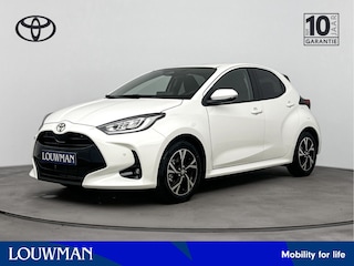 Toyota Yaris 1.5 Hybrid 115 Dynamic Comfort Pack | 3600 EU voordeel!* | Voor + achter parkeersensoren | Carplay draadloos |