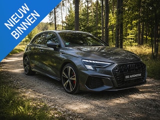 Audi A3 Sportback 45 TFSI e S edition | Panorama | Matrix | Keyles | Sfeerverlichting
