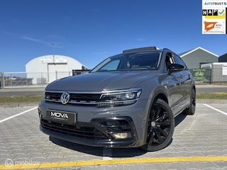 Volkswagen Tiguan 2.0 TDI 4Motion R-Line|CARPLAY|PANO|DSG|