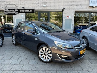 Opel Astra 1.4 Turbo Trekhaak Navi Camera Automaat