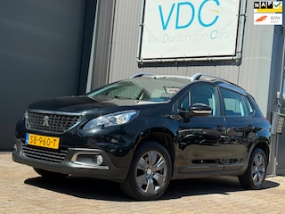 Peugeot 2008 1.2 PureTech Blue Lion | Navigatie | Trekhaak