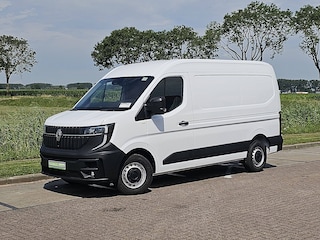 Renault Master T35 2.0 dCi 130 L2H2 Cruise control, Airco, Pdc, Carplay, Navi, Camera, 3,5t trekhaak, 3zits