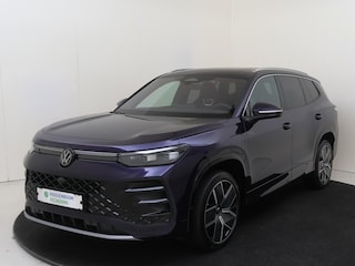Volkswagen Tayron 1.5 eHybrid R-Line Edition | SoH 100% | Panoramadak | Trekhaak | Harman/kardon | Adaptieve demping | Head-up display | Stoelverwarming voor en achter | 360 camera |