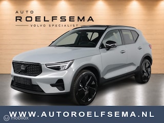 Volvo XC40 2.0 B4 Plus Black Edition |Lounge Pakket | Panoramadak | BLISS | Adaptive Cruise | Pilot Assist