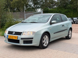Fiat Stilo 1.4-16V Young