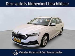 Skoda Octavia Combi 1.0 e-TSI 110pk DSG Business Edition Trekhaak | Elek achterklep | Navigatie | Led
