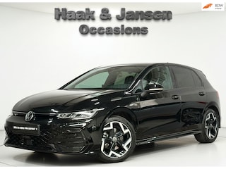 Volkswagen Golf 1.5 eTSI R-Line Edition - Inc BTW - ACC - Camera