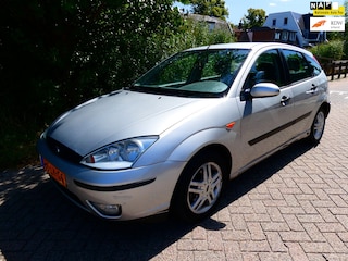 Ford Focus 1.6-16V Automaat Airco 5-deurs EXPORT HANDEL ZO MEENEMEN