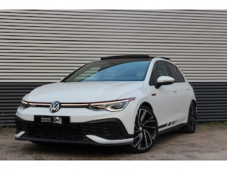 Volkswagen Golf 2.0 TSI GTI | Clubsport | Panoramadak | HUD | IQ Light | Camera | Adaptive cruise | Lane assist | Stoelverwarming