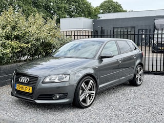 Audi A3 Sportback 1.4 TFSI S-Line S-Tronic Navi|LED|Leer|Cruis|PDC Grijs