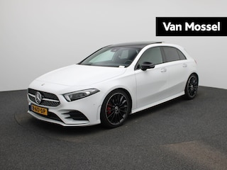 Mercedes-Benz A-klasse 180 Premium Plus | Automaat | Schuifdak | LED Koplampen | Sfeerverlichting | Getint Glas | Lichtmetalen Velgen |